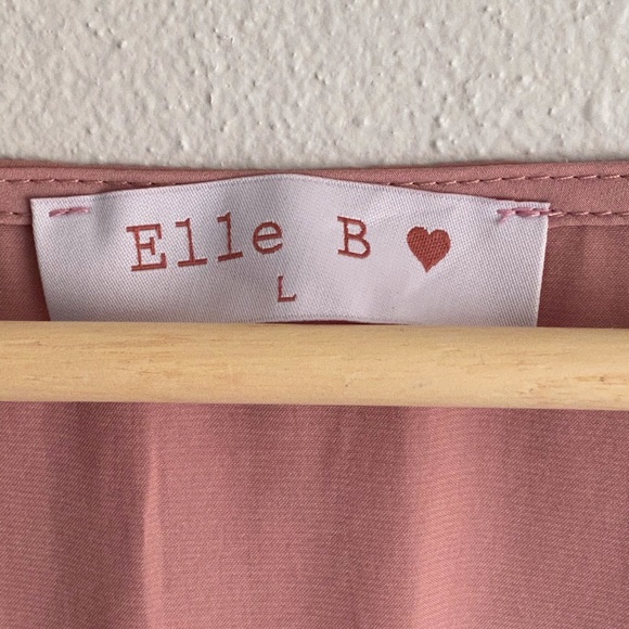 🔥ELLE B ROMPER🔥 - Picture 3 of 7